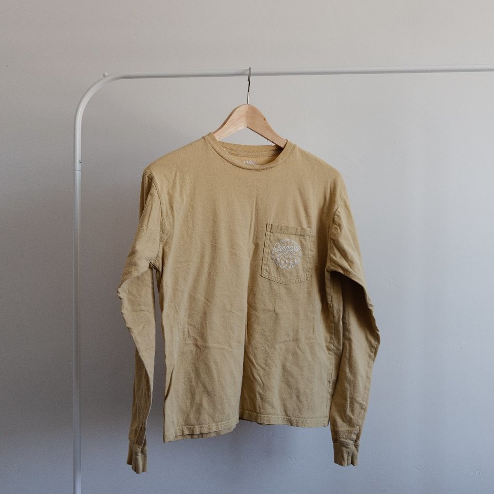 Sundance Vintage Pocket T